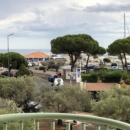 Port * Frejus