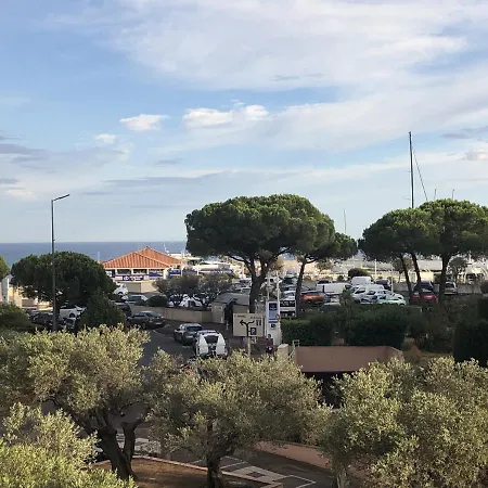 Port * Frejus